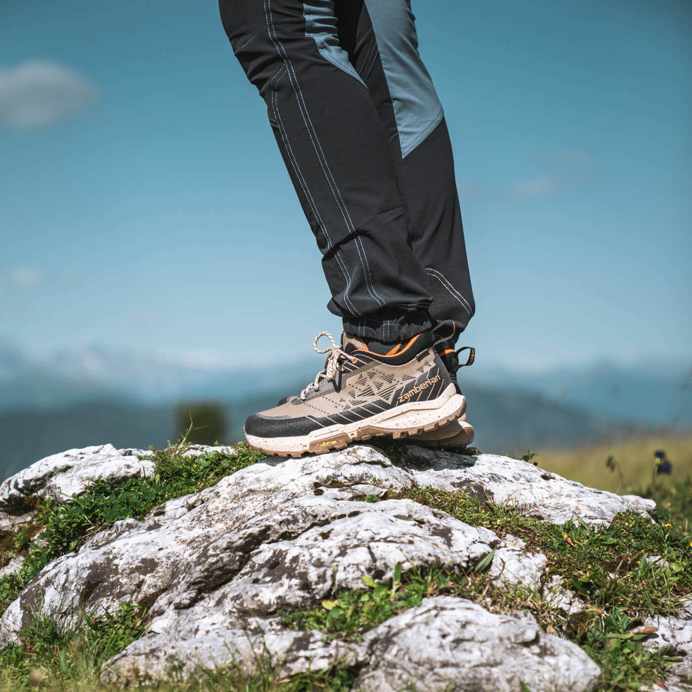 DEVERO LOW GTX - Sand