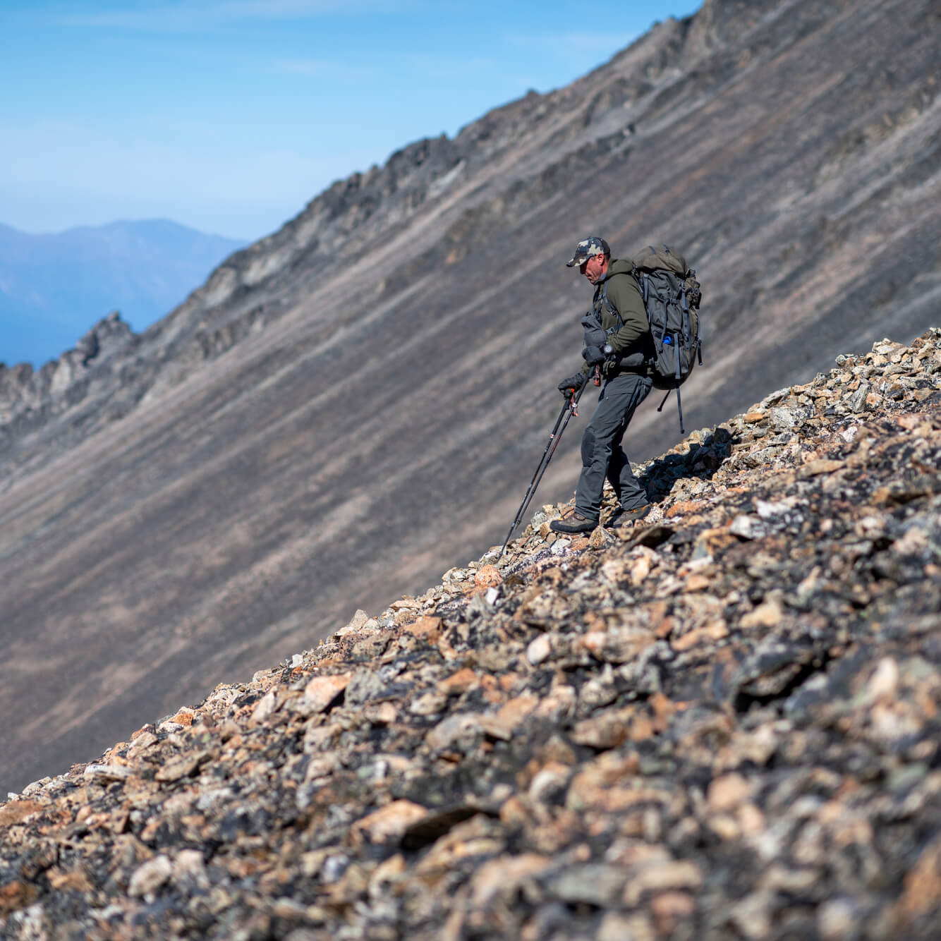 MOUNTAIN TREK GTX - Graphite/Orange